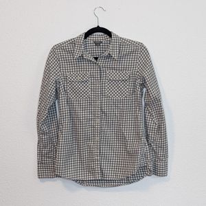✨3/$25 Eddie Bauer Gray White Shepherd Check Plaid Button Down sz Small